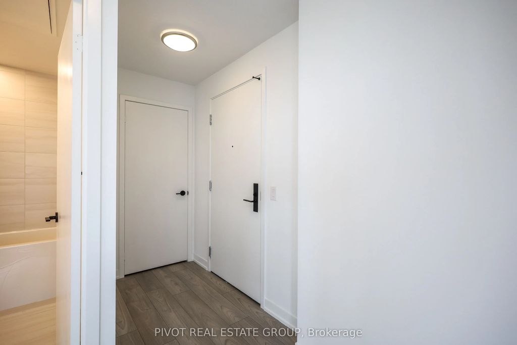 285 Dufferin Street 1508, Toronto W01