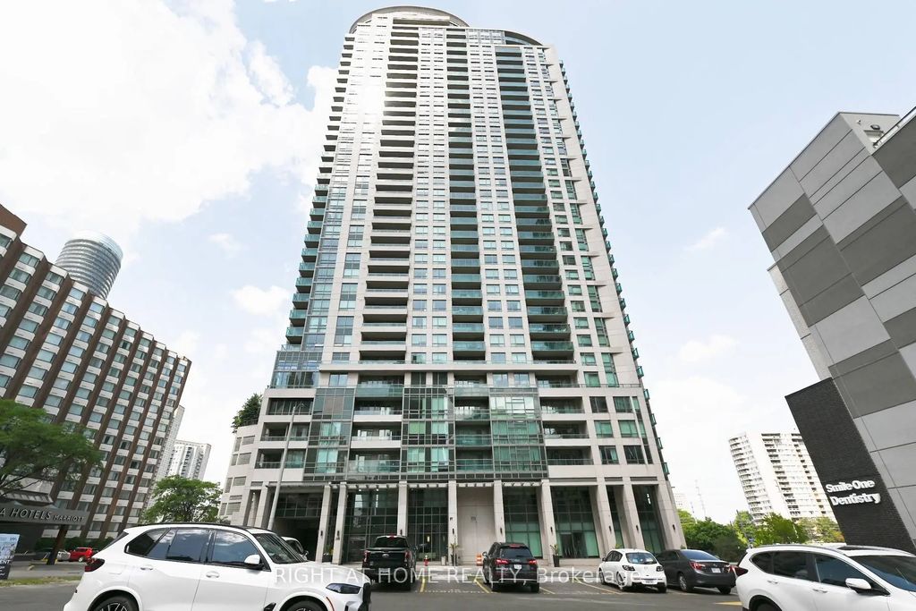 208 Enfield Place 2005, Mississauga