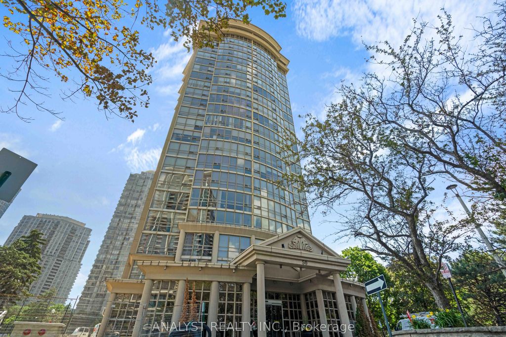 50 Eglinton Avenue W 909, Mississauga
