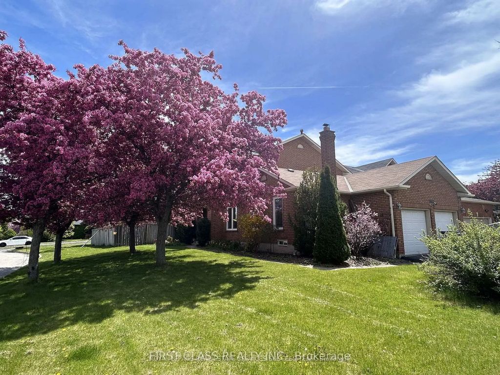2360 Credit Valley Road, Mississauga