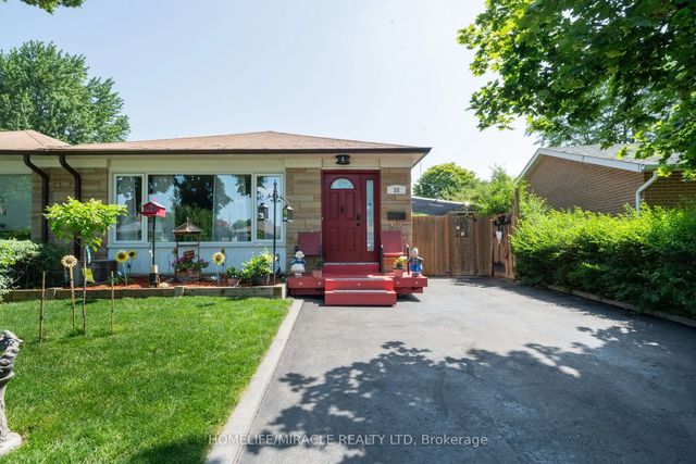 38 Ascot Avenue, Brampton