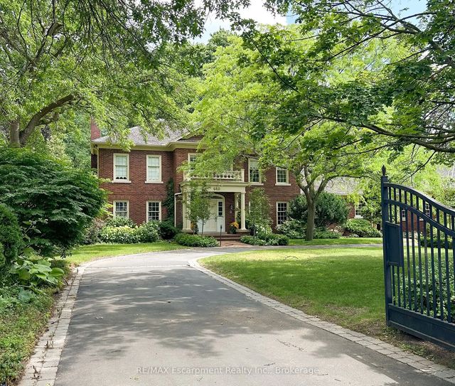 488 Macdonald Road, Oakville