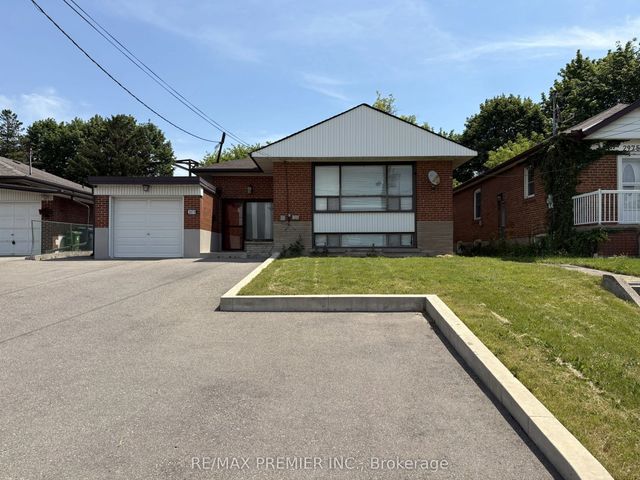 2979 Weston Road, Toronto W05
