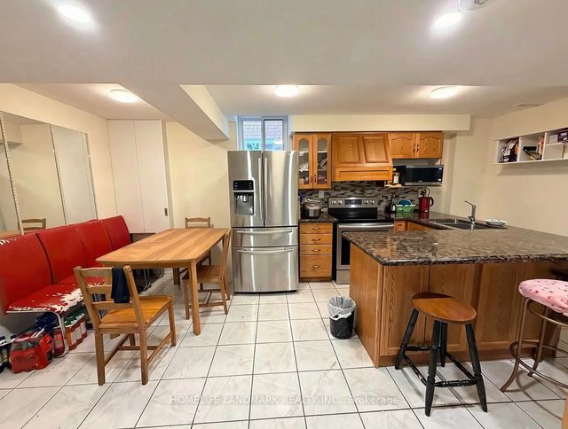 2587 Credit Valley Road, Mississauga