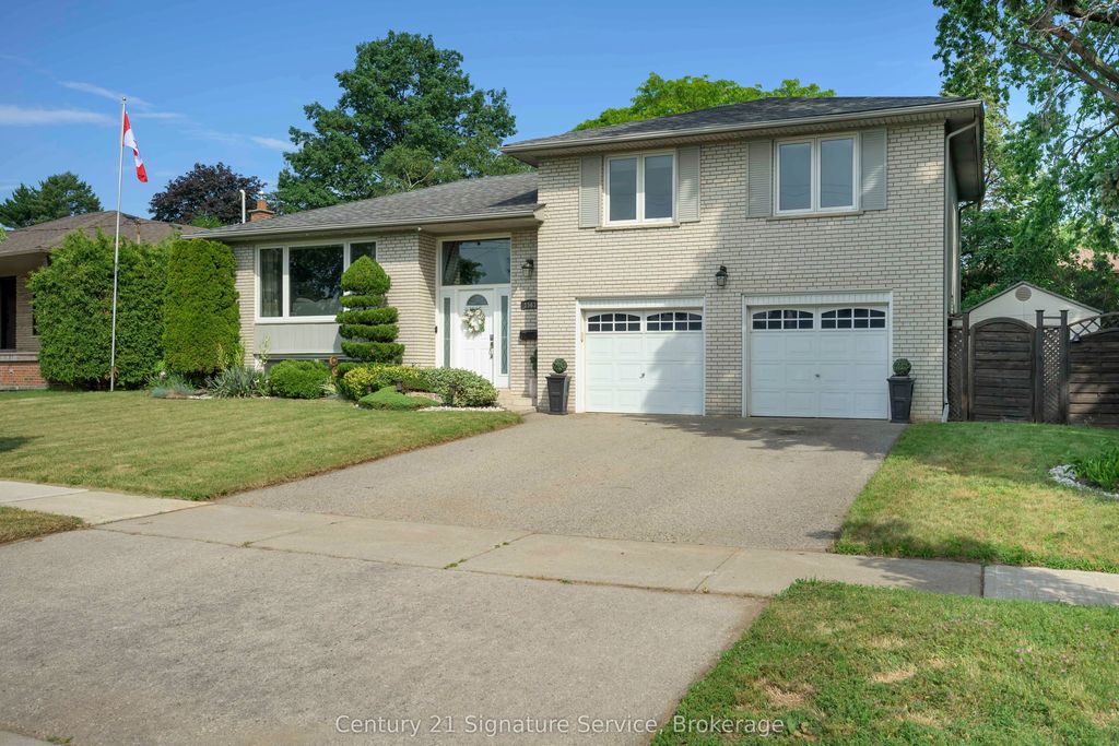 1563 Brentano Boulevard, Mississauga