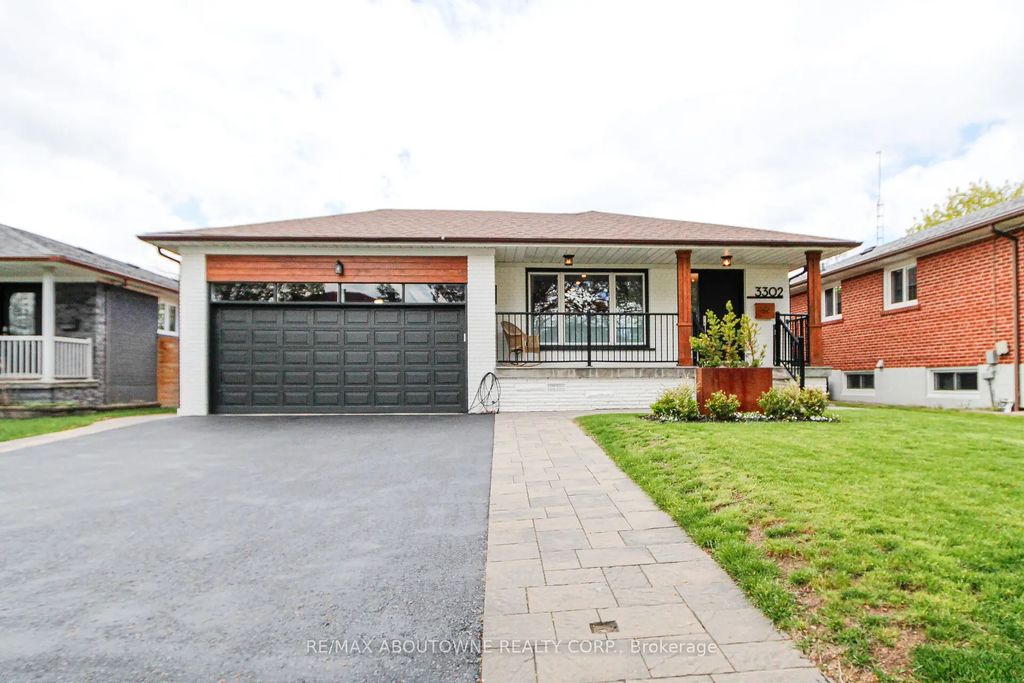 3302 Cardross Road, Mississauga