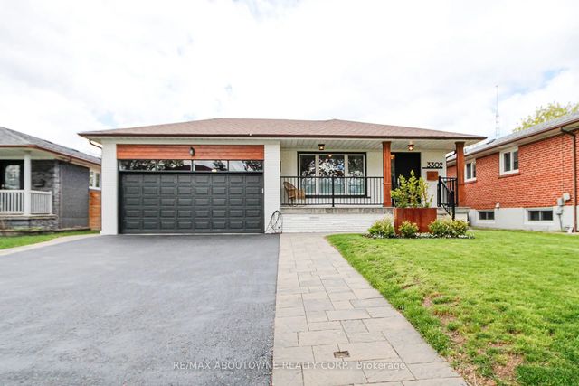 3302 Cardross Road, Mississauga