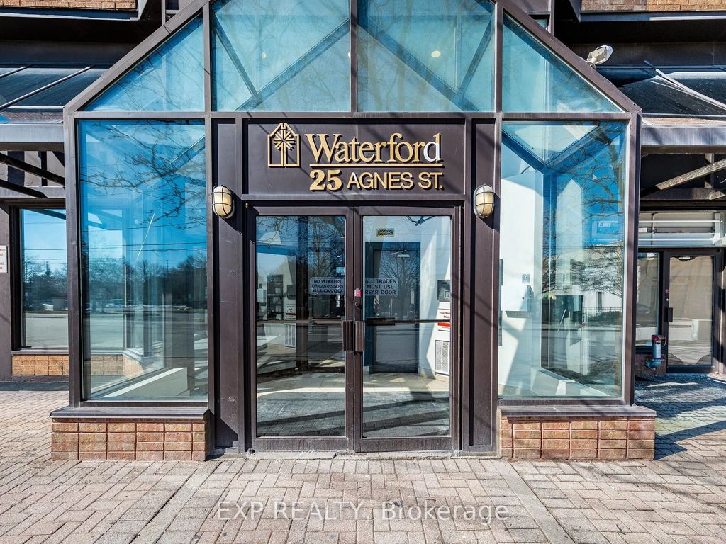 25 Agnes Street 907, Mississauga