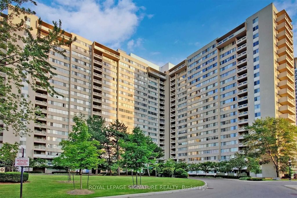3590 Kaneff Crescent 1407, Mississauga