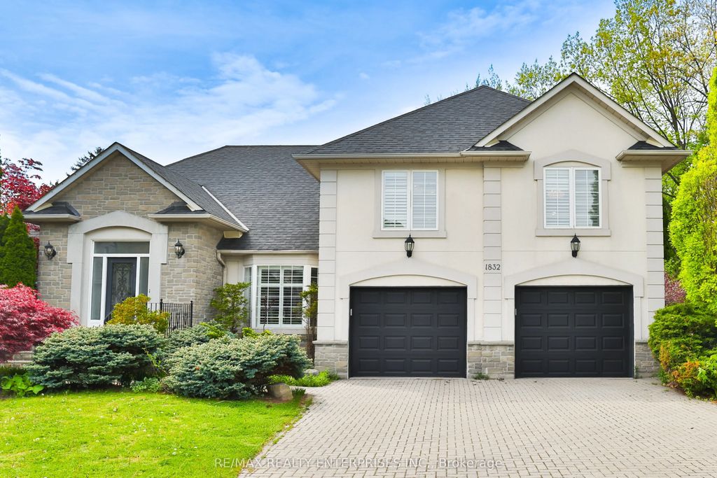 1832 Chesbro Court, Mississauga