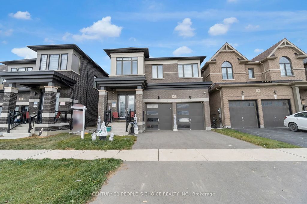 10 Tweedhill Avenue, Caledon