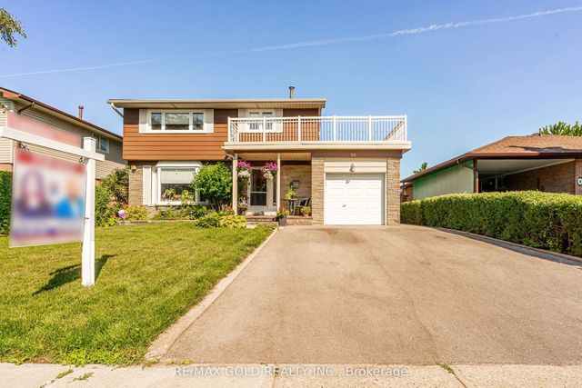 86 Clarence Street, Brampton