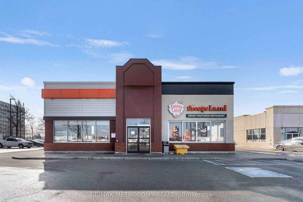 1465 Aerowood Drive, Mississauga