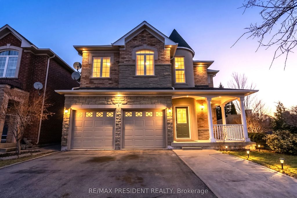 1 Crown Victoria Drive, Brampton