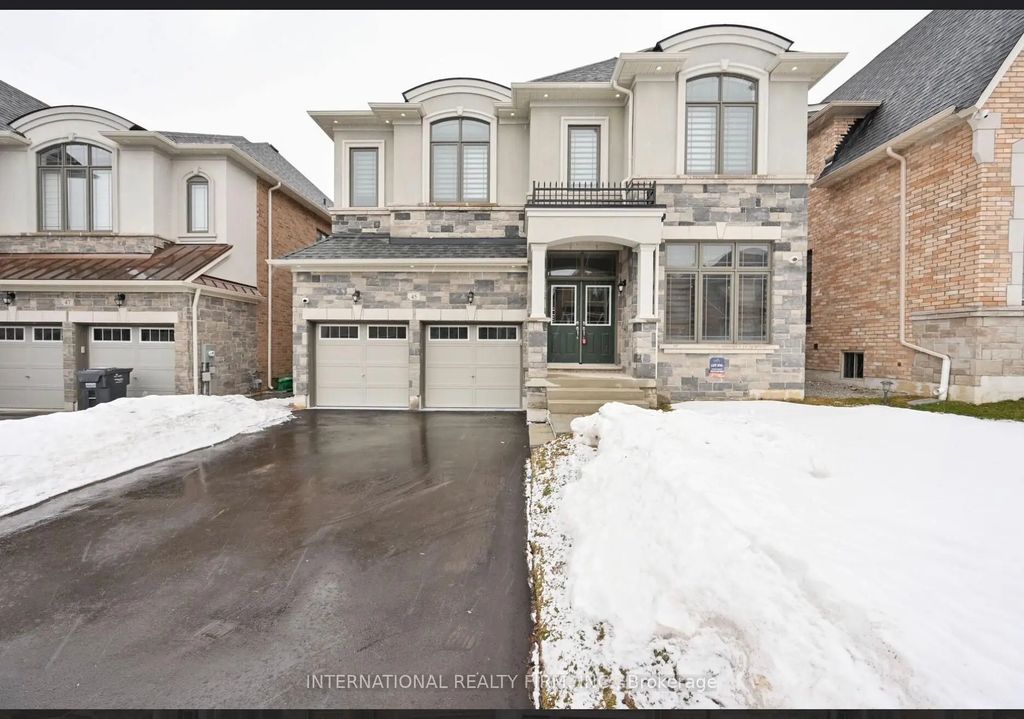 45 Daisy Meadow Crescent, Caledon