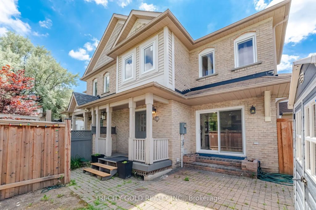 111 Chipmunk Crescent, Brampton