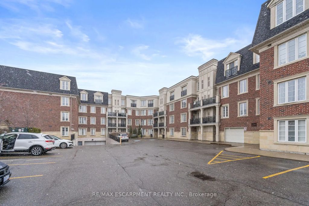 3351 Cawthra Road 116, Mississauga