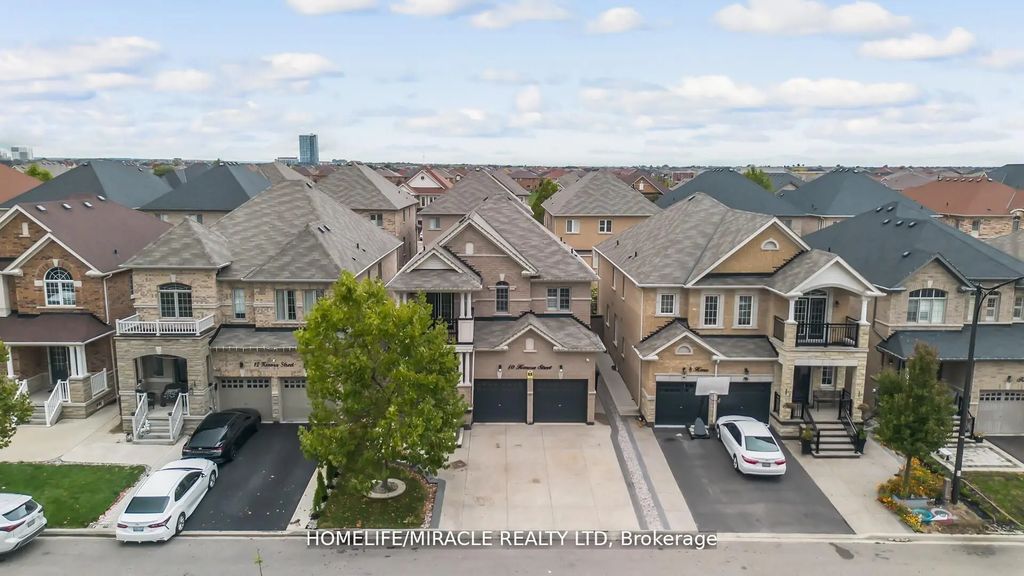 10 Kenora Street, Brampton