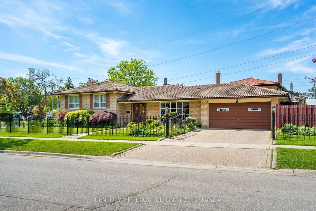 3500 Silverplains Drive, Mississauga