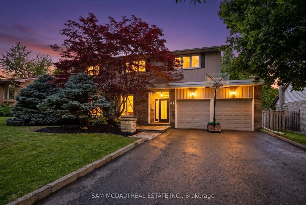 38 Kenninghall Boulevard, Mississauga