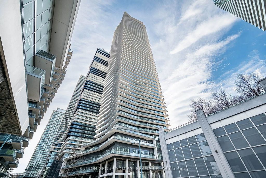 38 Annie Craig Drive 2205, Toronto W06