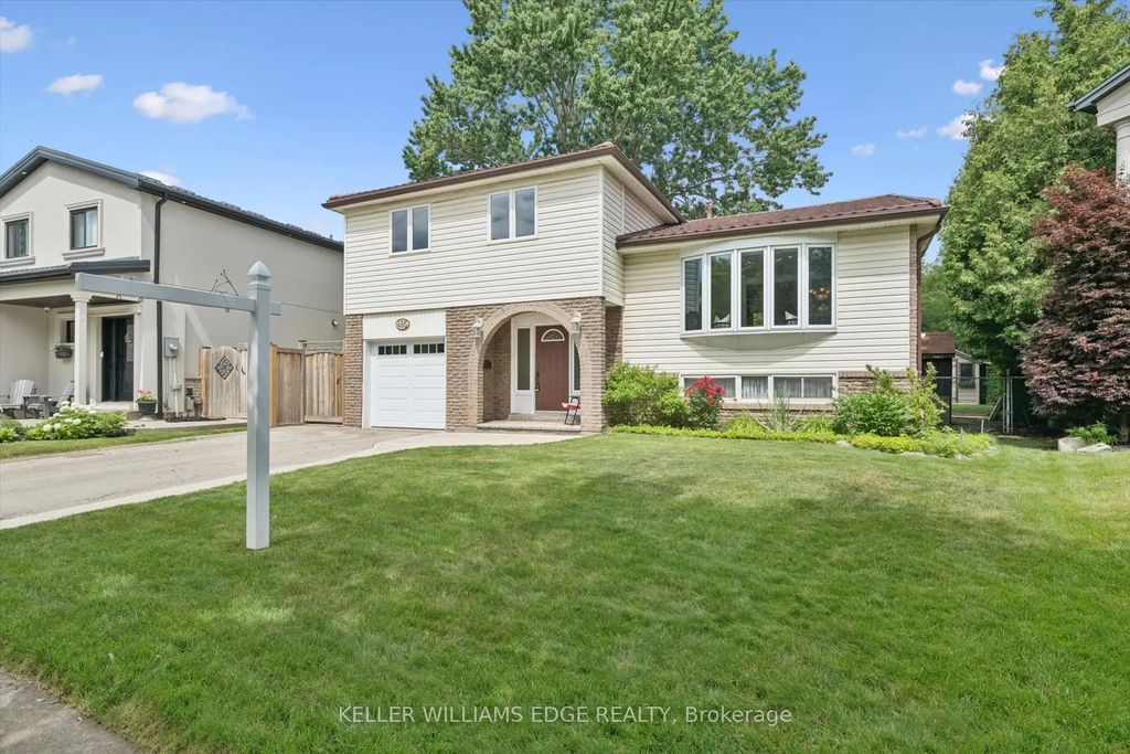 495 Tipperton Crescent, Oakville