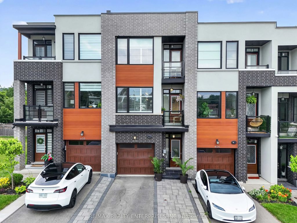656 Tupelo Court, Mississauga