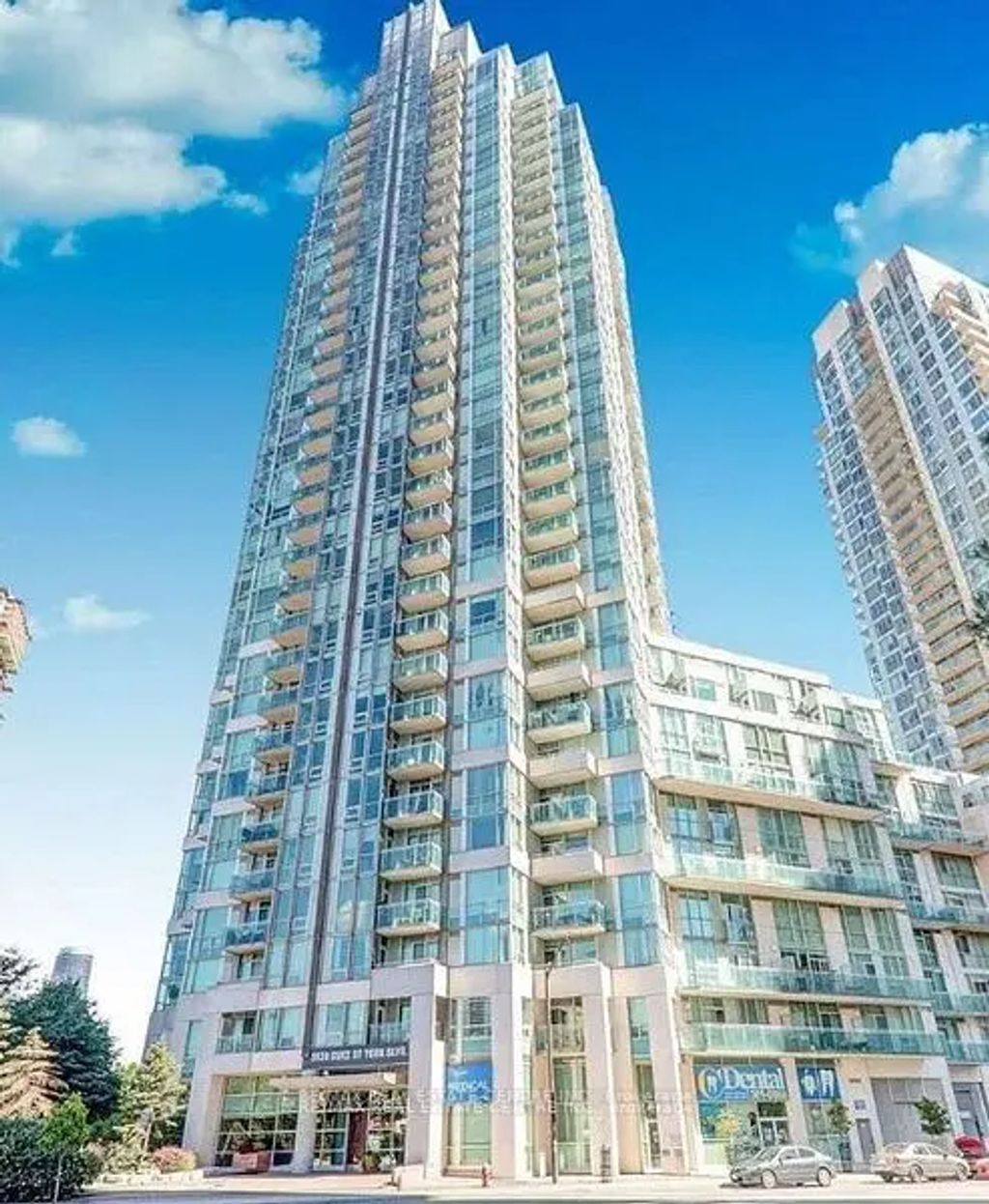 3939 Duke Of York Boulevard 301, Mississauga
