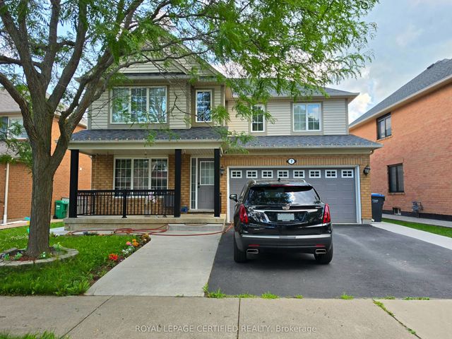 7 Penn Drive, Brampton