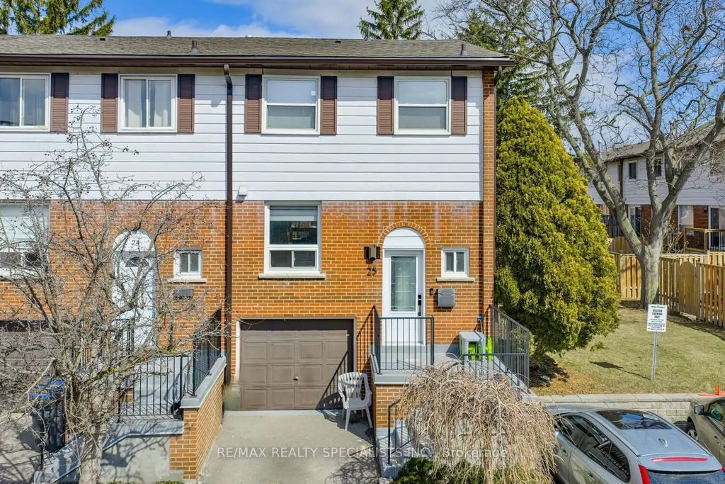 2445 Homelands Drive 25, Mississauga