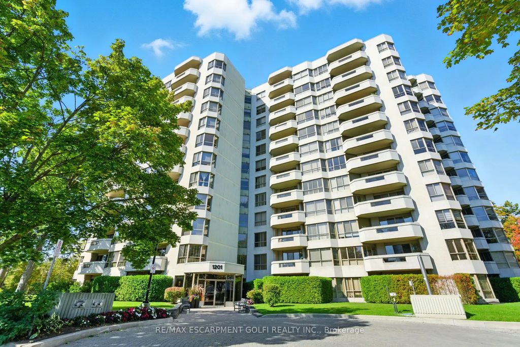 1201 North Shore Boulevard E 208, Burlington