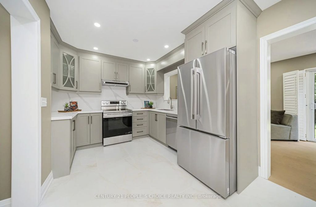 7216 Gagliano Drive, Mississauga