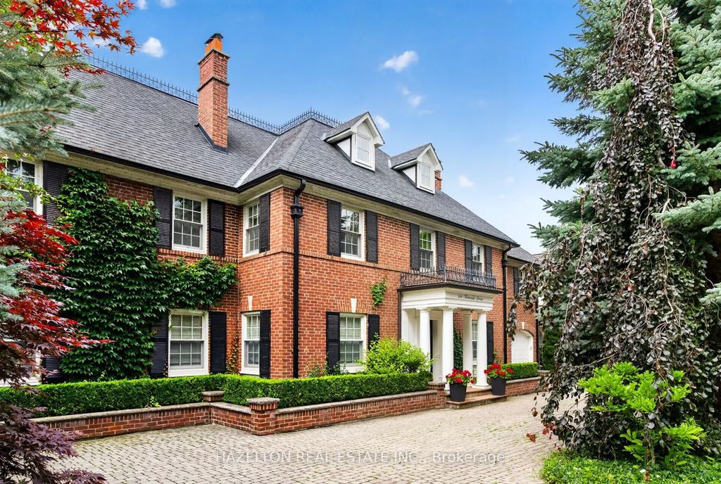 246 Riverside Drive, Toronto W01