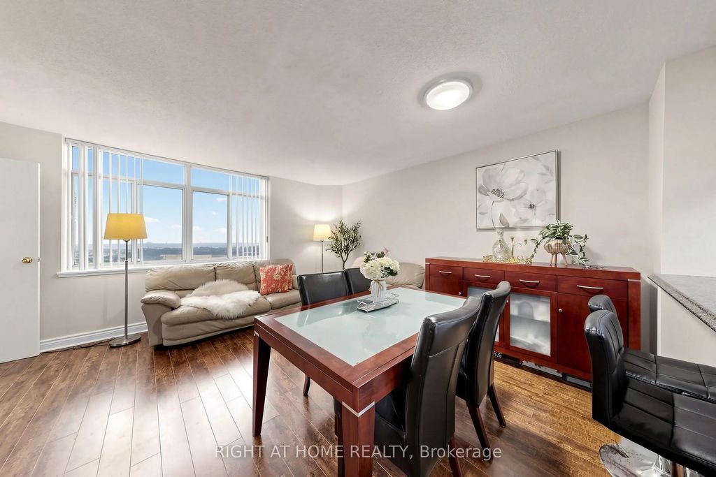 300 Webb Drive Ph9, Mississauga