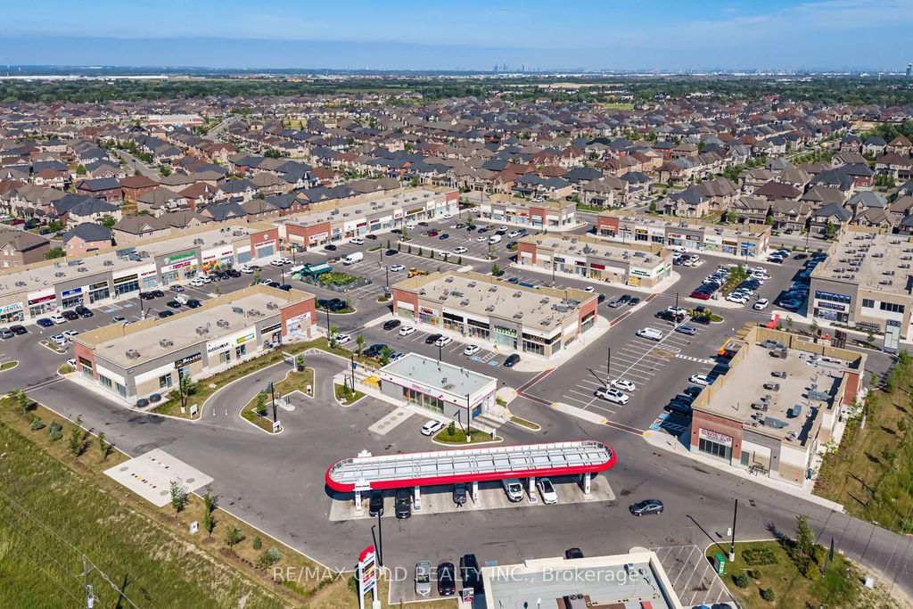11685 Mcvean Drive 46, Brampton