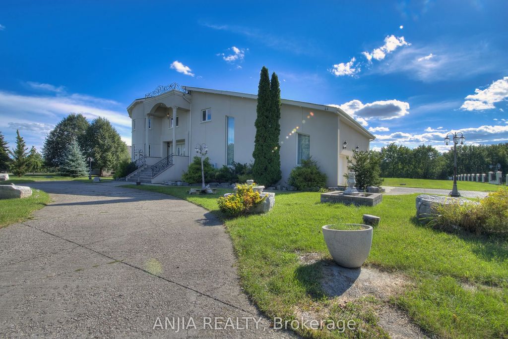 44 Bellini Avenue, Brampton