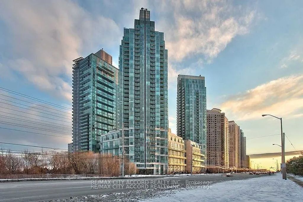220 Burnhamthorpe Road W 1801, Mississauga