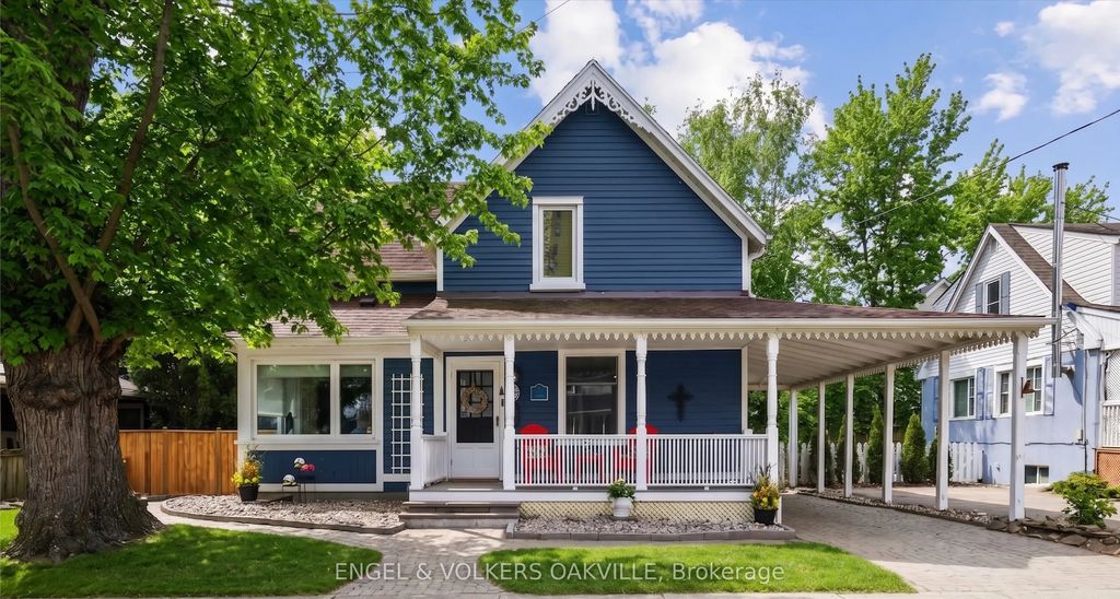 38 John Street S, Mississauga
