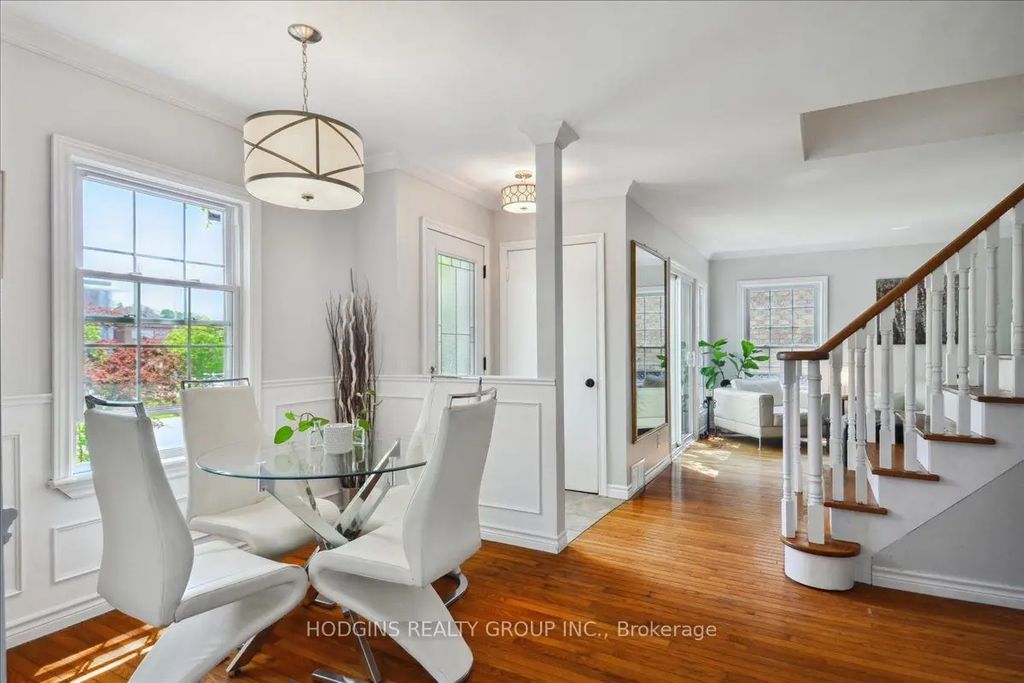 65 Mineola Road E, Mississauga