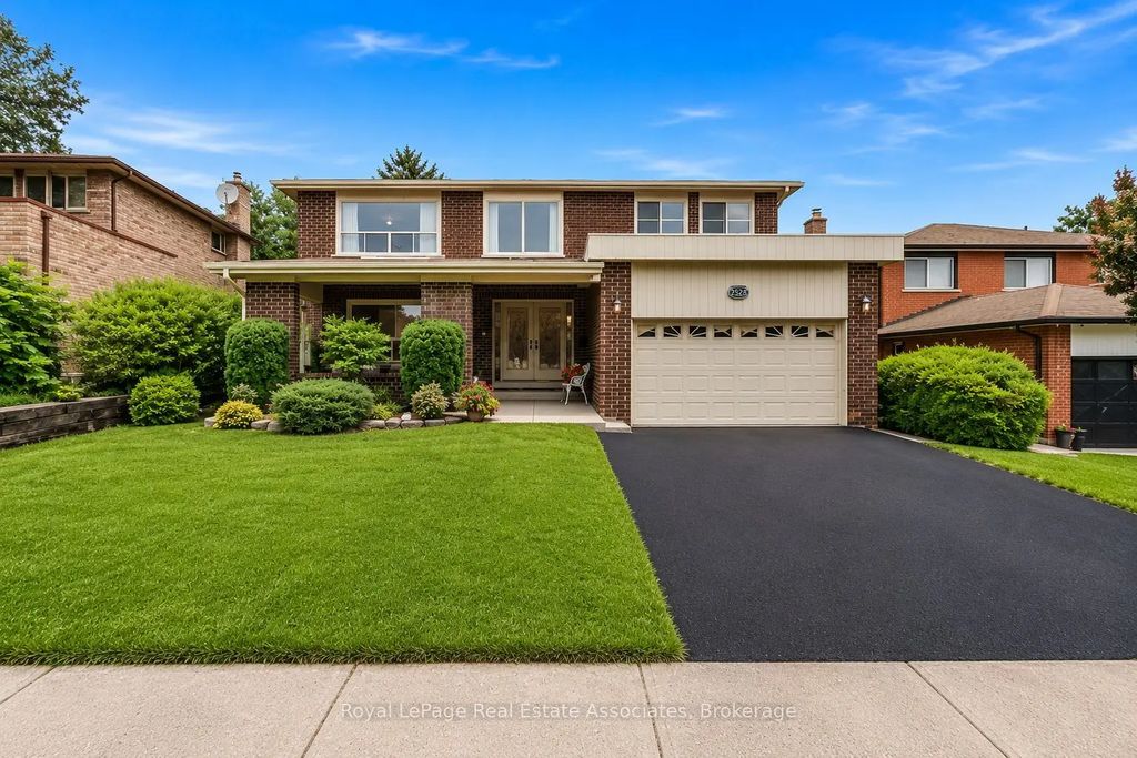2529 Claymore Crescent, Mississauga