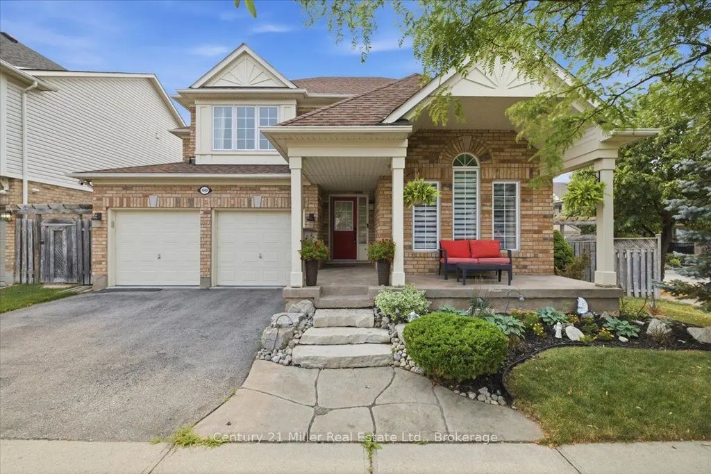 1699 Norris Circle, Milton