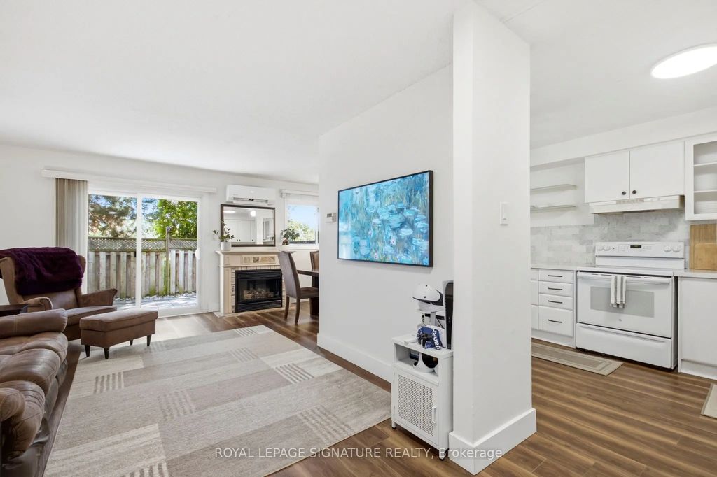 2440 Bromsgrove Road 45, Mississauga