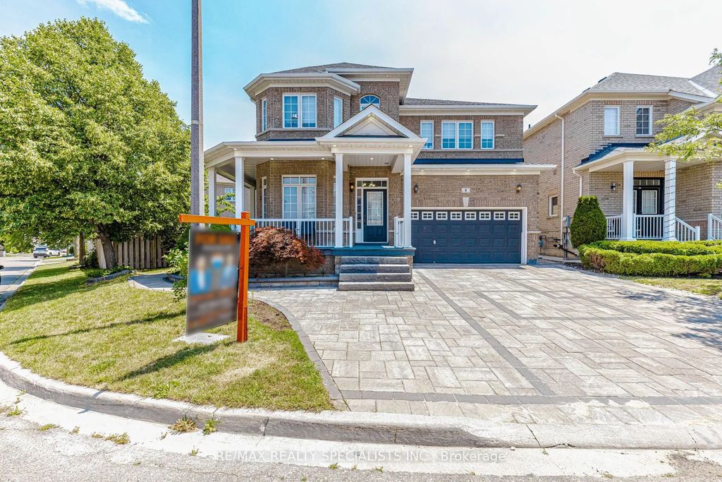 8 Tovey Terrace, Brampton