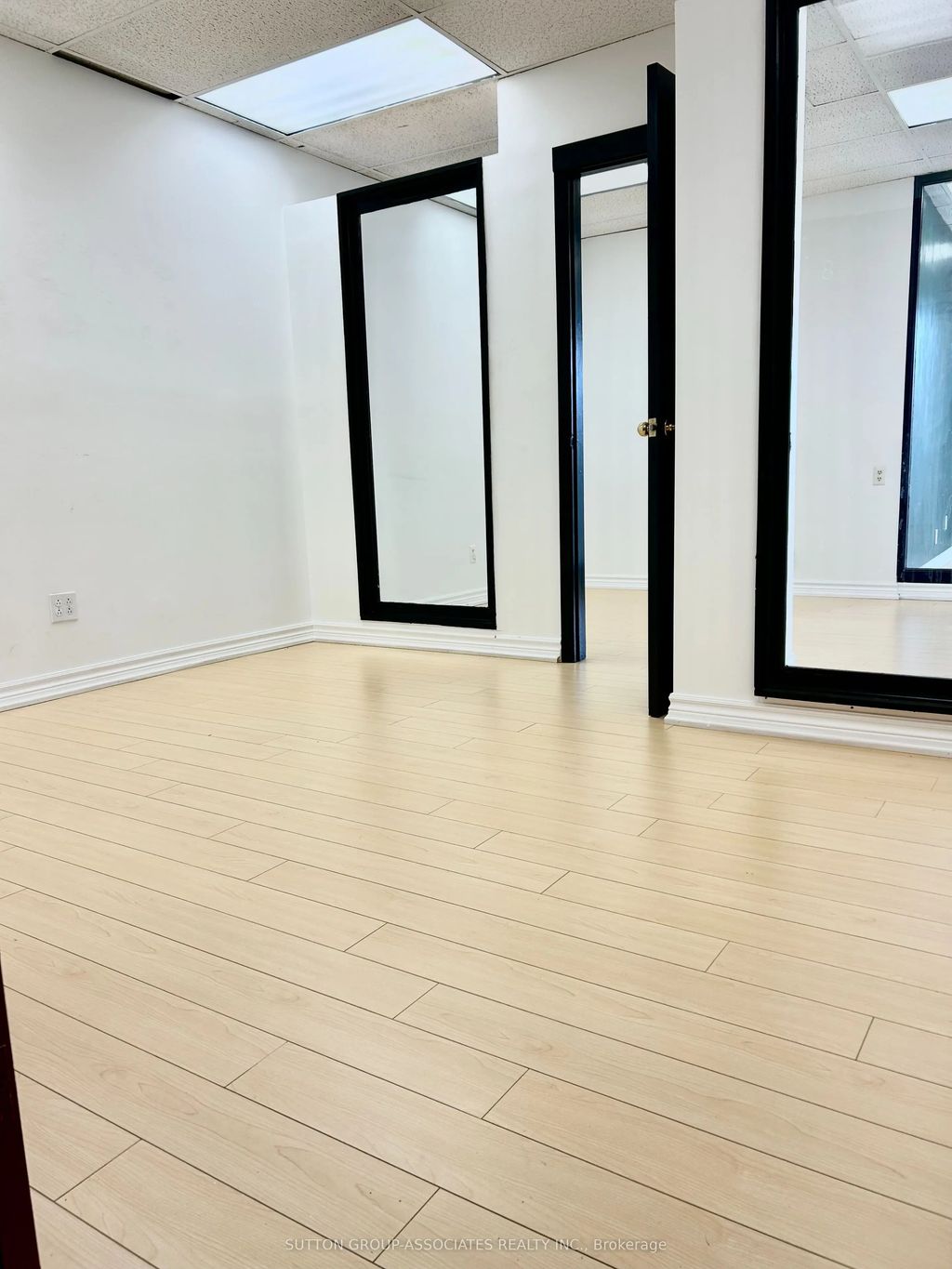 1287 St Clair Avenue W 8, Toronto W03