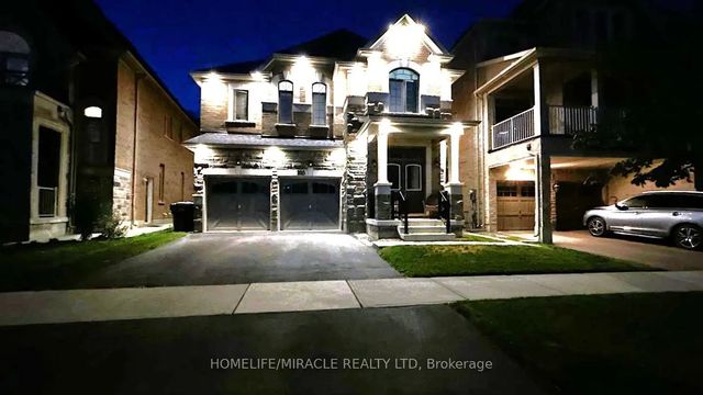 185 Thornbush Boulevard, Brampton