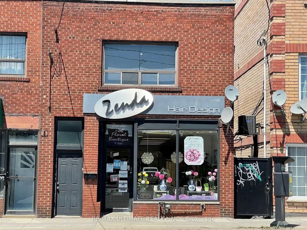 568 Rogers Avenue 2nd Floor, Toronto W03