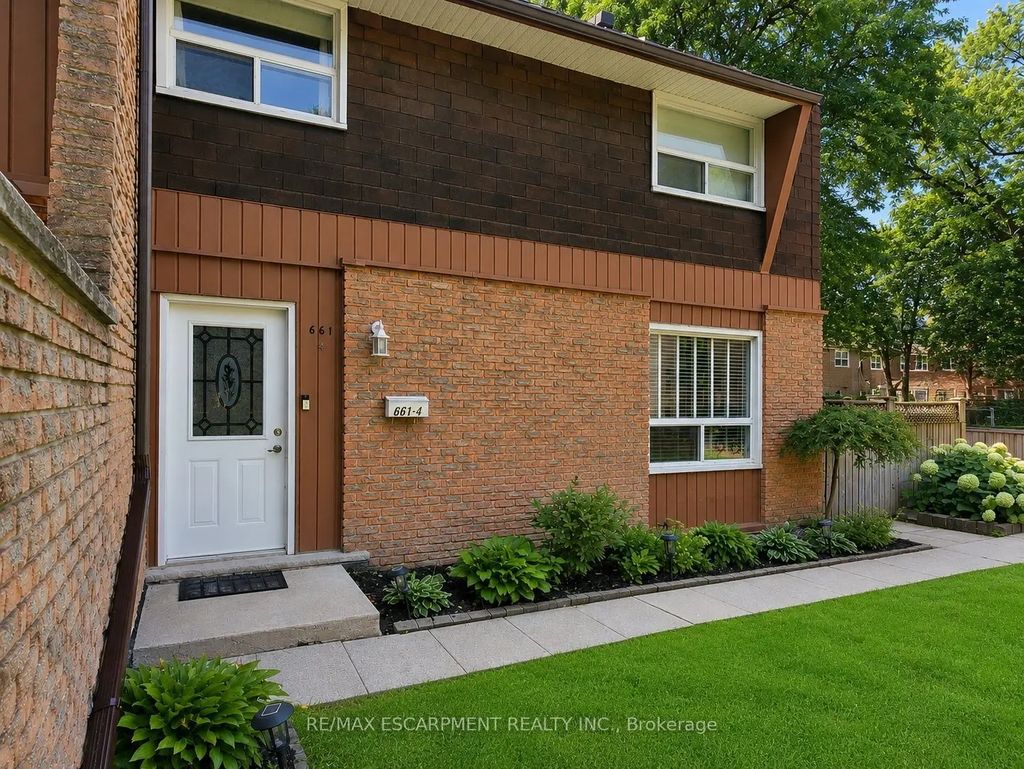 661 Francis Road 4, Burlington