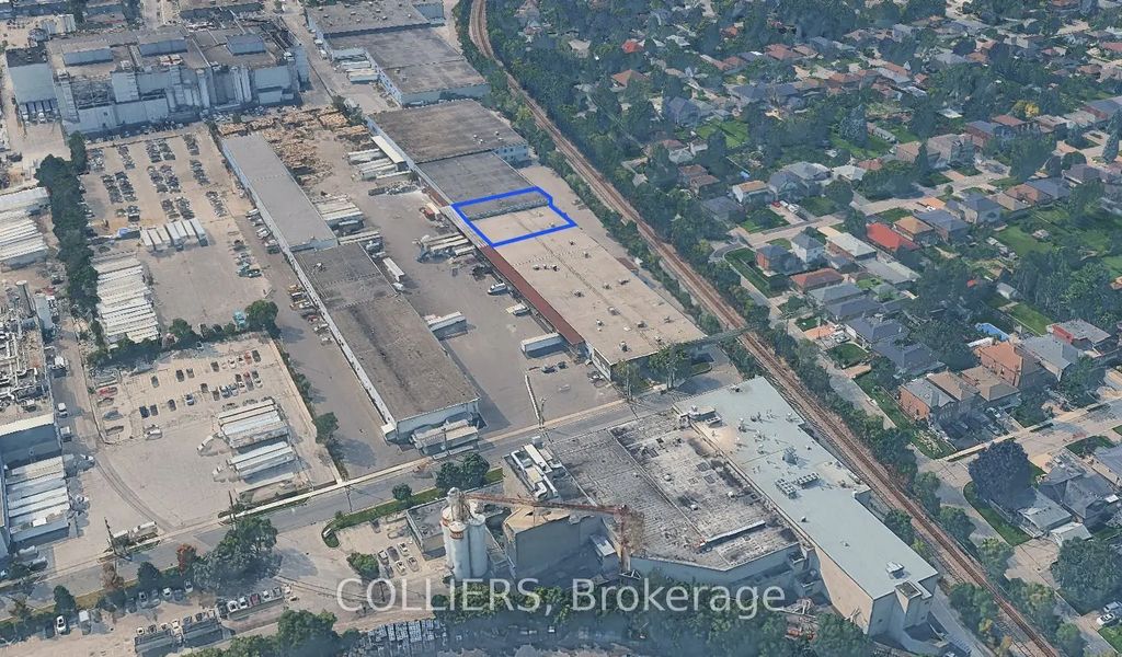 69-71 Huxley Road, Toronto W05