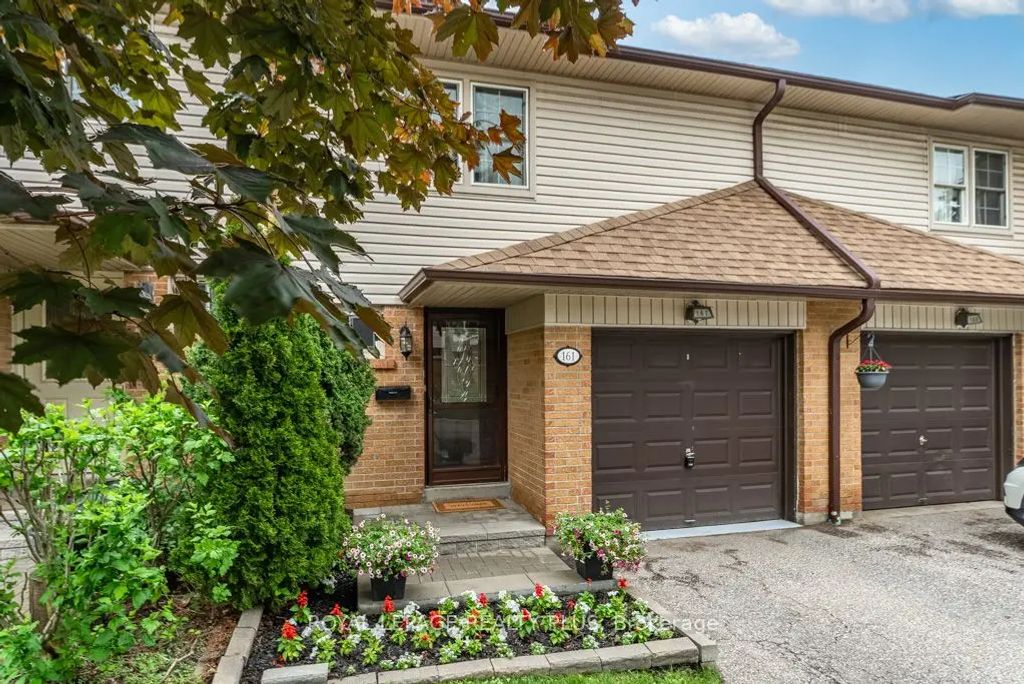 2120 Rathburn Road E 161, Mississauga