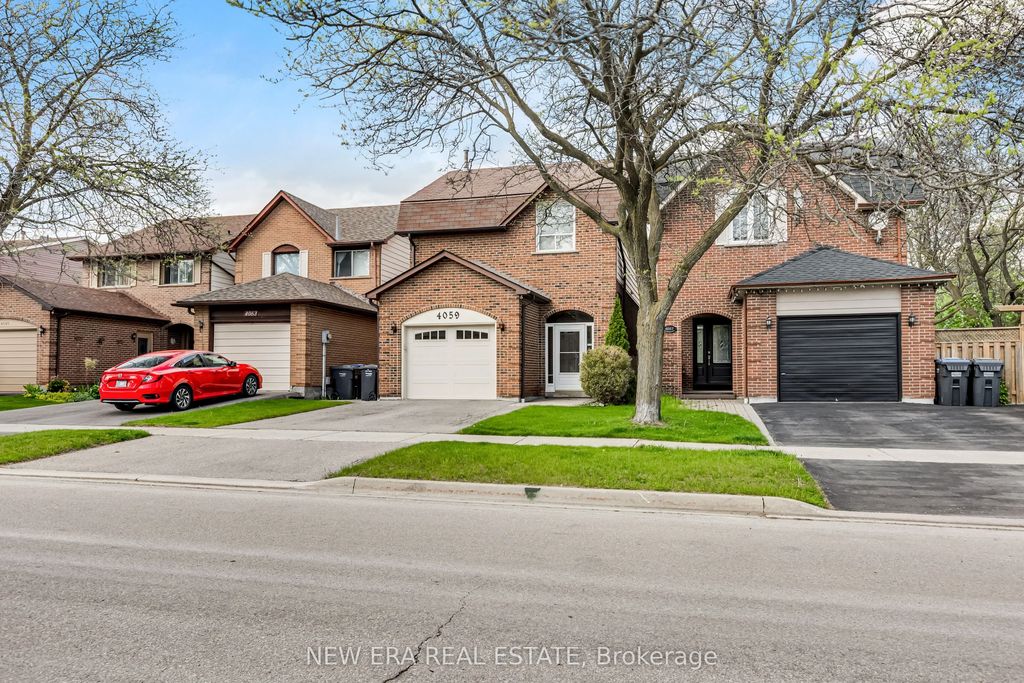 4059 Teakwood Drive, Mississauga